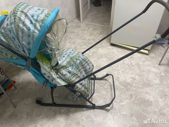 Детские санки с колесами