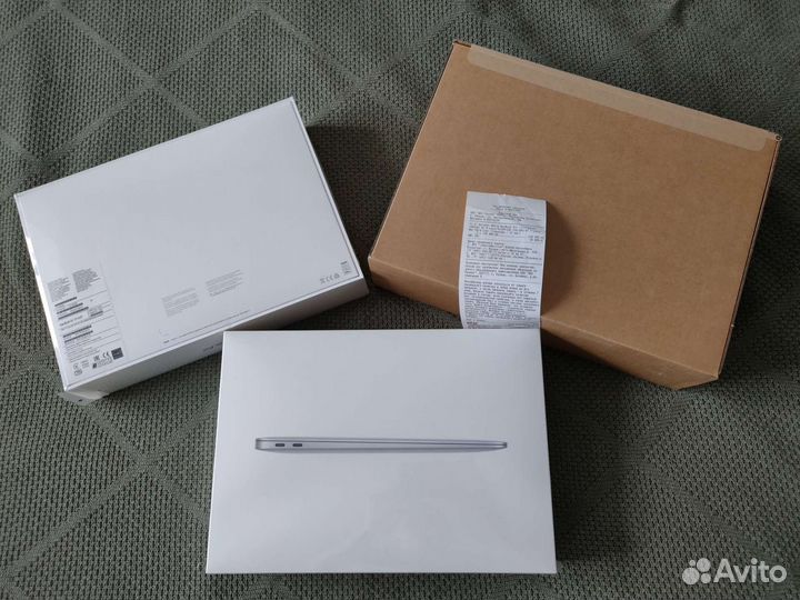 Macbook Air M1 16gb 256gb. Новый. Рст