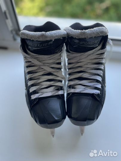 Коньки хоккейные вратаря детские