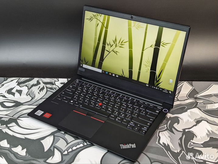 Lenovo ThinkPad E14 i7-10510U RX640 8GB 256GB SSD