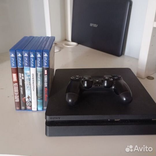 Sony PS4 Slim + 6 дисков