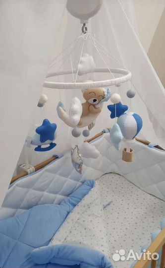 Набор в детскую кроватку 7 предметов