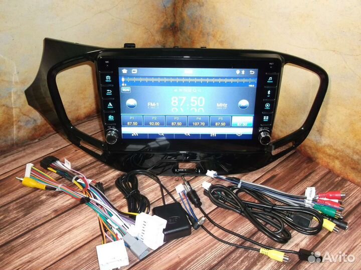 Магнитола LADA Vesta Android с крутилками