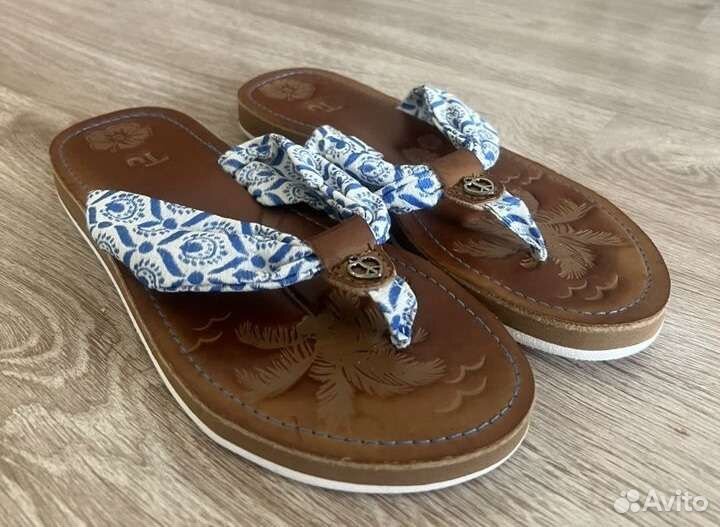 Шлепанцы женские