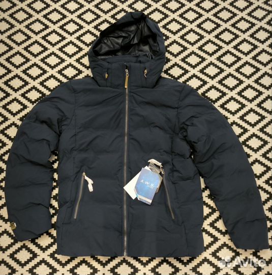 Пуховик на мембране Icepeak новый