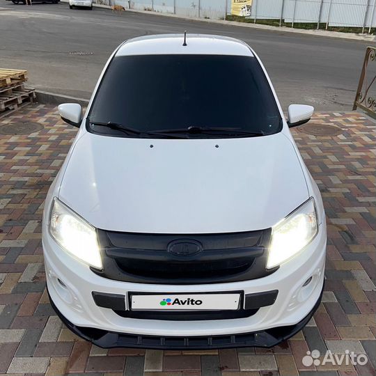 LADA Granta 1.6 МТ, 2015, 184 000 км