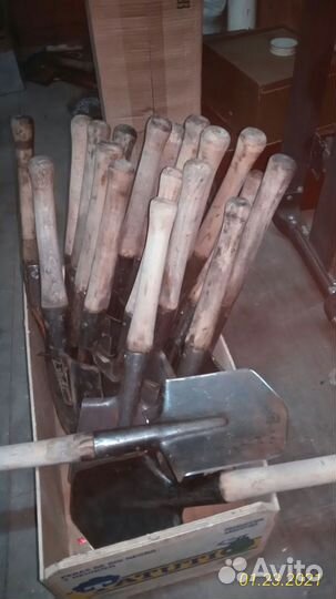 Сапёрные лопатки, фонари пр.ссср