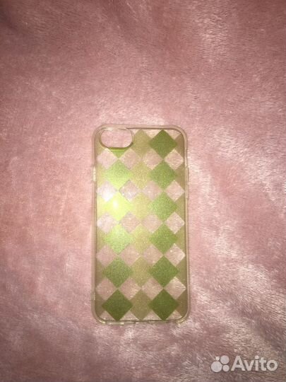 Чехол на iPhone 7