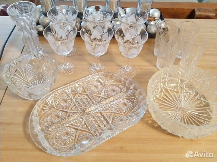 Хрусталь,рюмки,фужеры,салатники,меажница