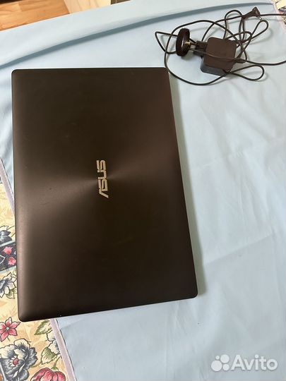 Ноутбук asus