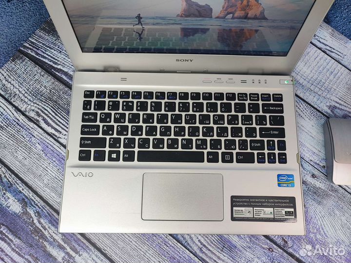 Ультрабук Sony Vaio i3 3217U/6Gb/SSD