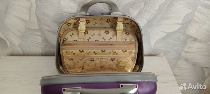 Чемодан кейс Бьюти кейс на чемодан