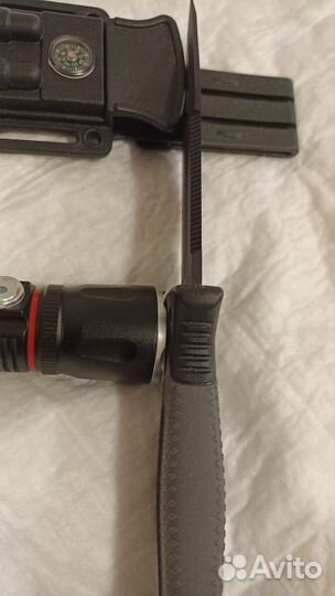 Нож туриста, путешественника, лесника или егеря