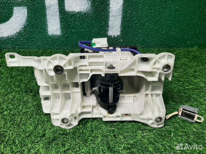 Селектор АКПП на Mitsubishi Lancer x