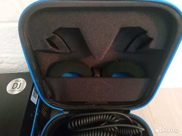 Наушники Sennheiser HD8 DJ