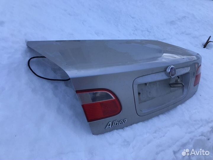 Fiat albea крышка дверь багажника