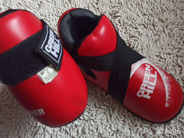 Шлем, футы для тхэквондо