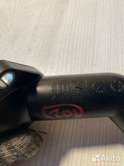 Крышка термостата Skoda Octavia A5 BSE