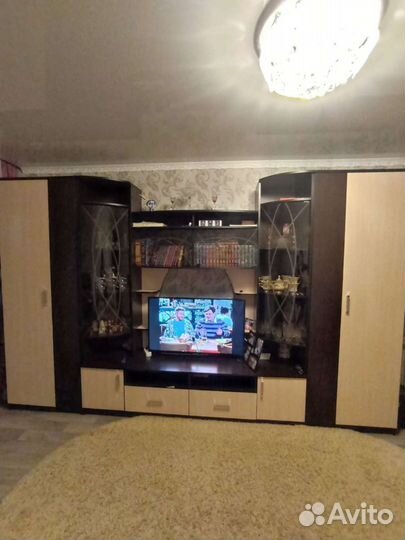 Стенка в гостиную