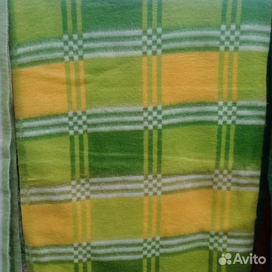 Продам новые детские одеяла