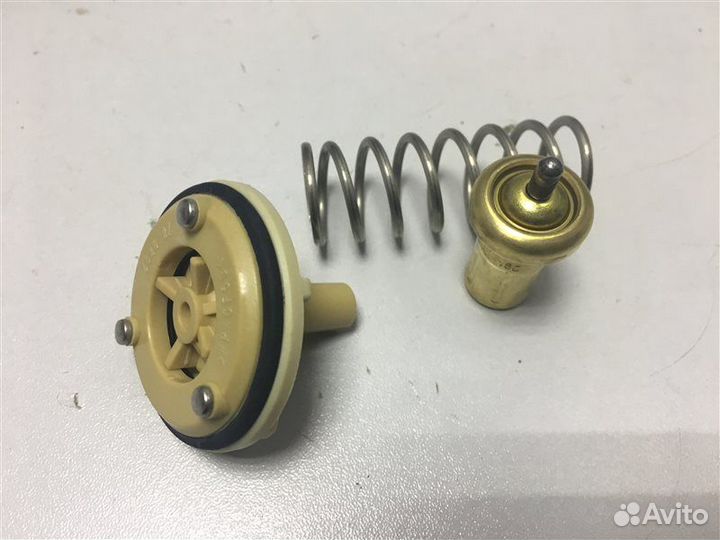 Термостат Volkswagen Golf V 2003-2009 108G596