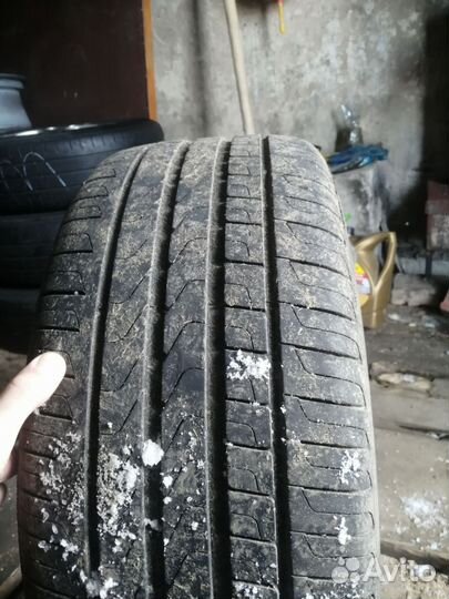 Pirelli Cinturato P7 235/45 R18 98Y