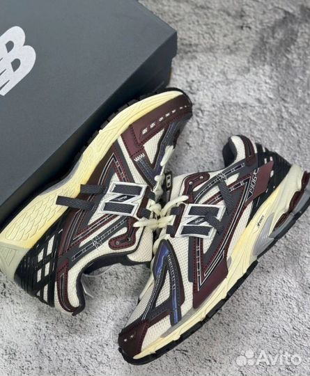Кроссовки New Balance 1906 lux