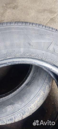 Roadstone Roadian HP SUV 235/65 R17 108