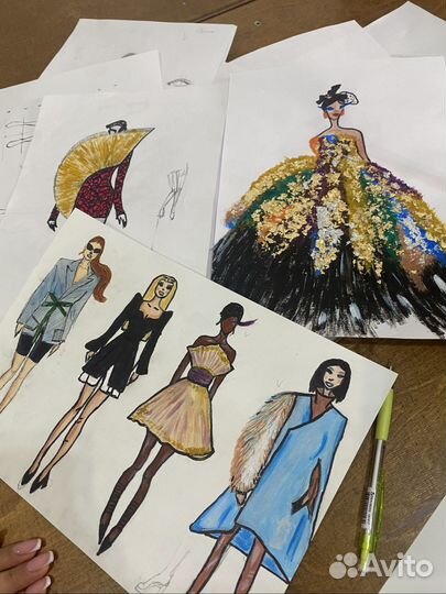 Эскизы одежды, Fashion иллюстратор
