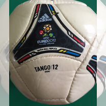 Сувенирный мяч Euro 2012