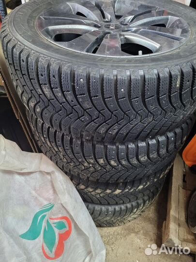 Колеса в сборе r18 зимние