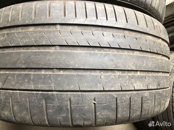 Pirelli P Zero PZ4 295/35 R23