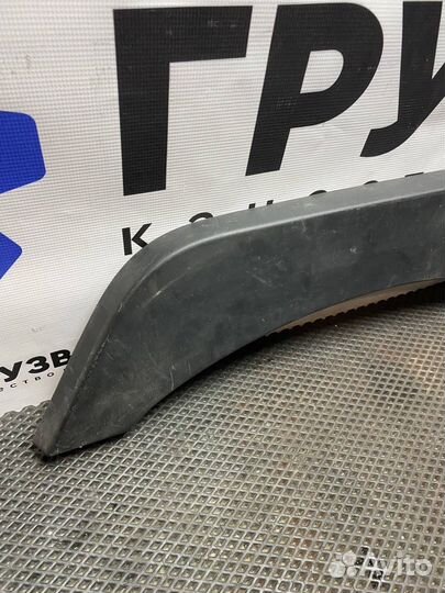 Крыло кабины Renault T 7482236816