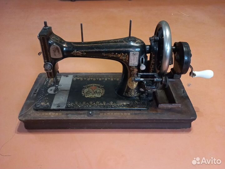 Швейная машинка
