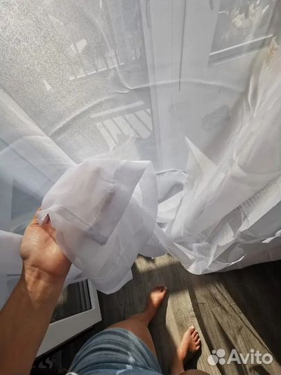 Белоснежный тюль на шторной ленте новый