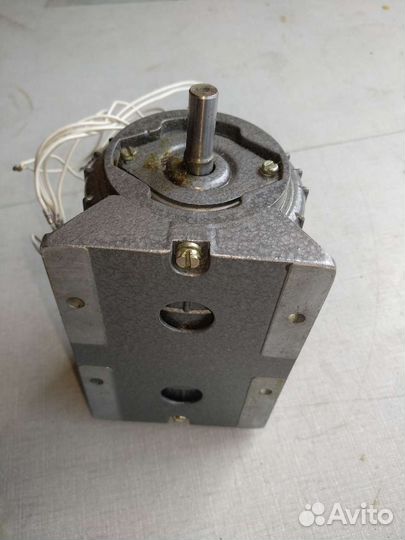 Электродвигатель 220в