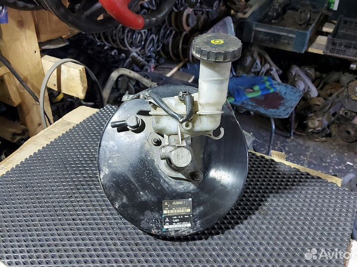 Вакуумный усилитель тормозов Mitsubishi Lancer 10