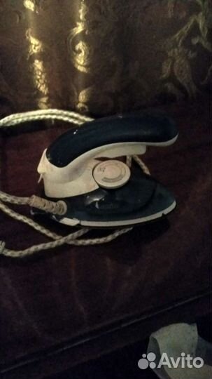 Утюг дорожный