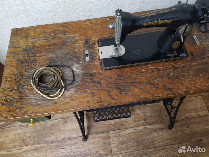 Швейная машина б/у, раритет