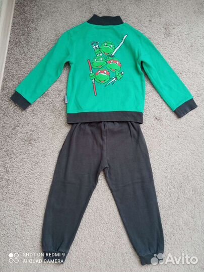 Спортивный костюм на мальчика