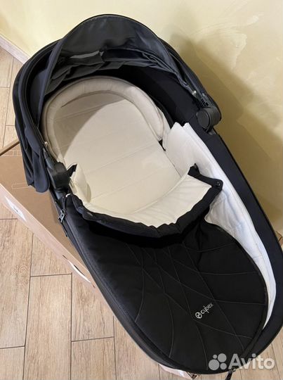Cybex priam lll люлька