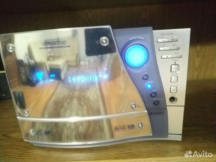 Kenwood NV701