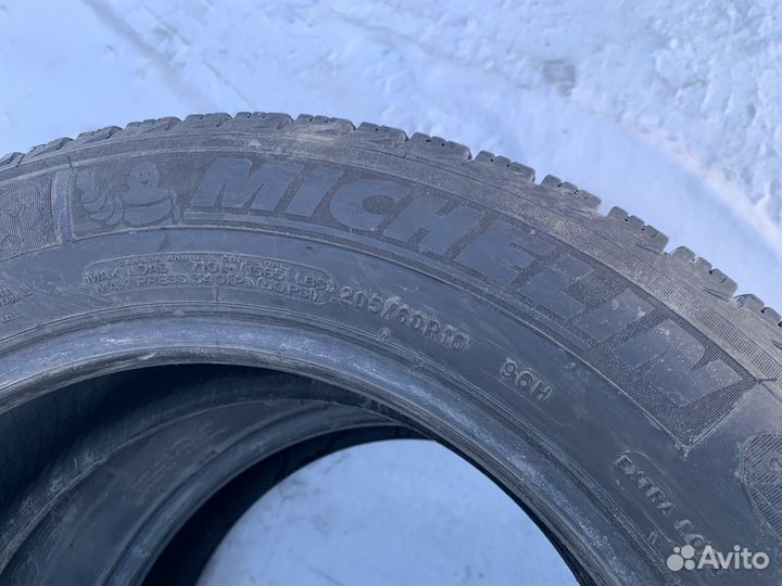 Michelin X-Ice XI3 205/60 R16