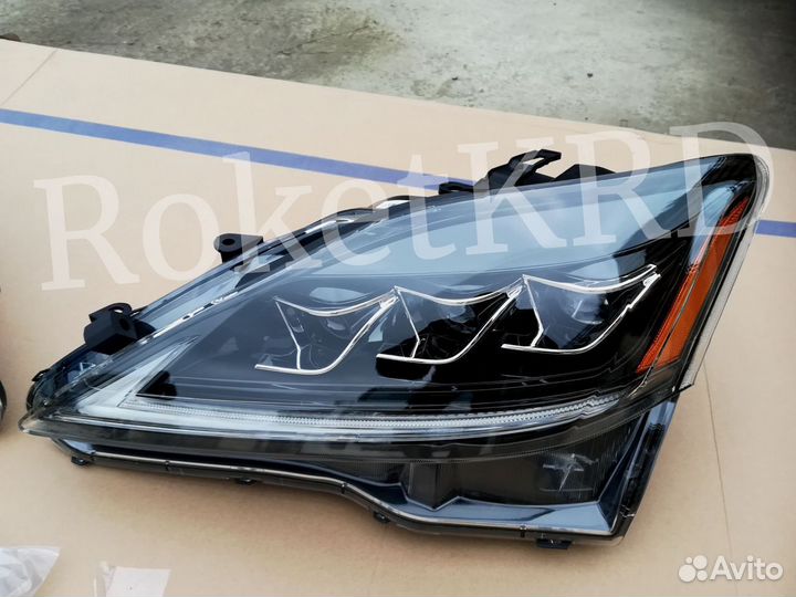 Фары Lexus IS 250 / IS350 стиль lx570 2016