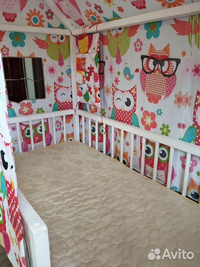 Детская кровать домик с матрасом