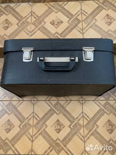 Швейная машина