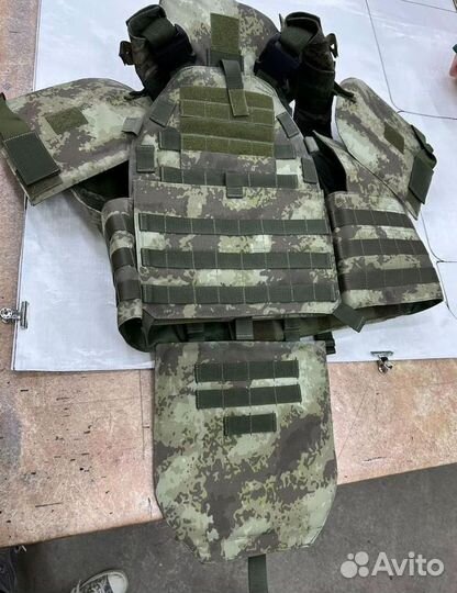Бронежилет с плитами бр5