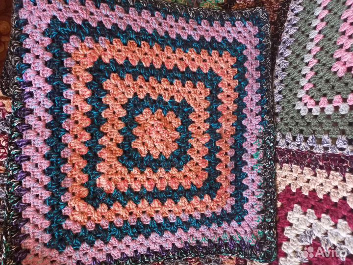 Коврик вязаный