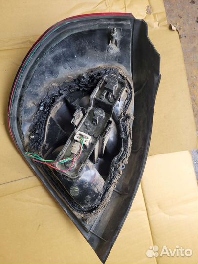 Фонарь битый nissan almera n16