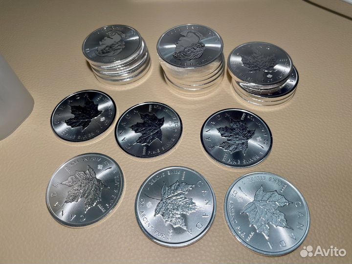 Серебряная монета кленовый лист 1 унция 2021 год